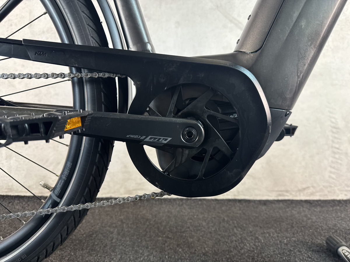KTM Macina Limited gebraucht – Motor von rechts