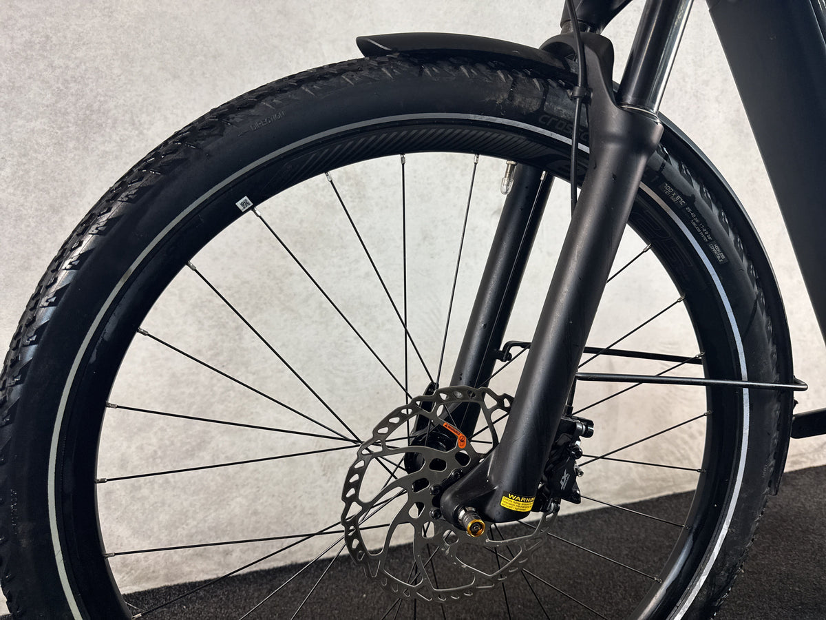 Giant Explore E+ Pro 0 gebraucht – Vorderrad und Gabel