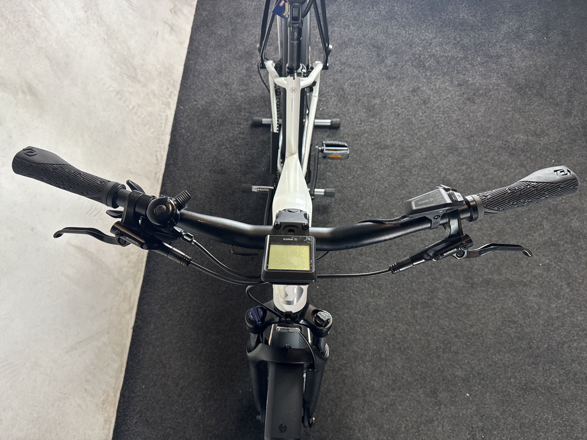 Scott Sub Cross eRIDE 20 EQ gebraucht – Cockpit von vorne