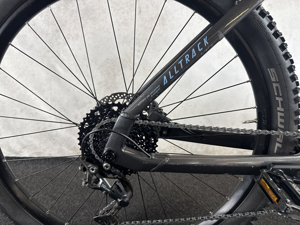 Haibike Alltrack 5 29 gebraucht – Hinterradnabe und Schaltung