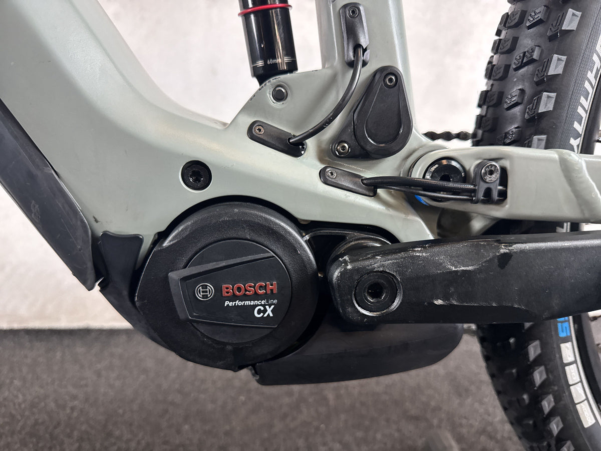 CUBE Stereo Hybrid 140 HPC Pro 750 gebraucht – Motor von links