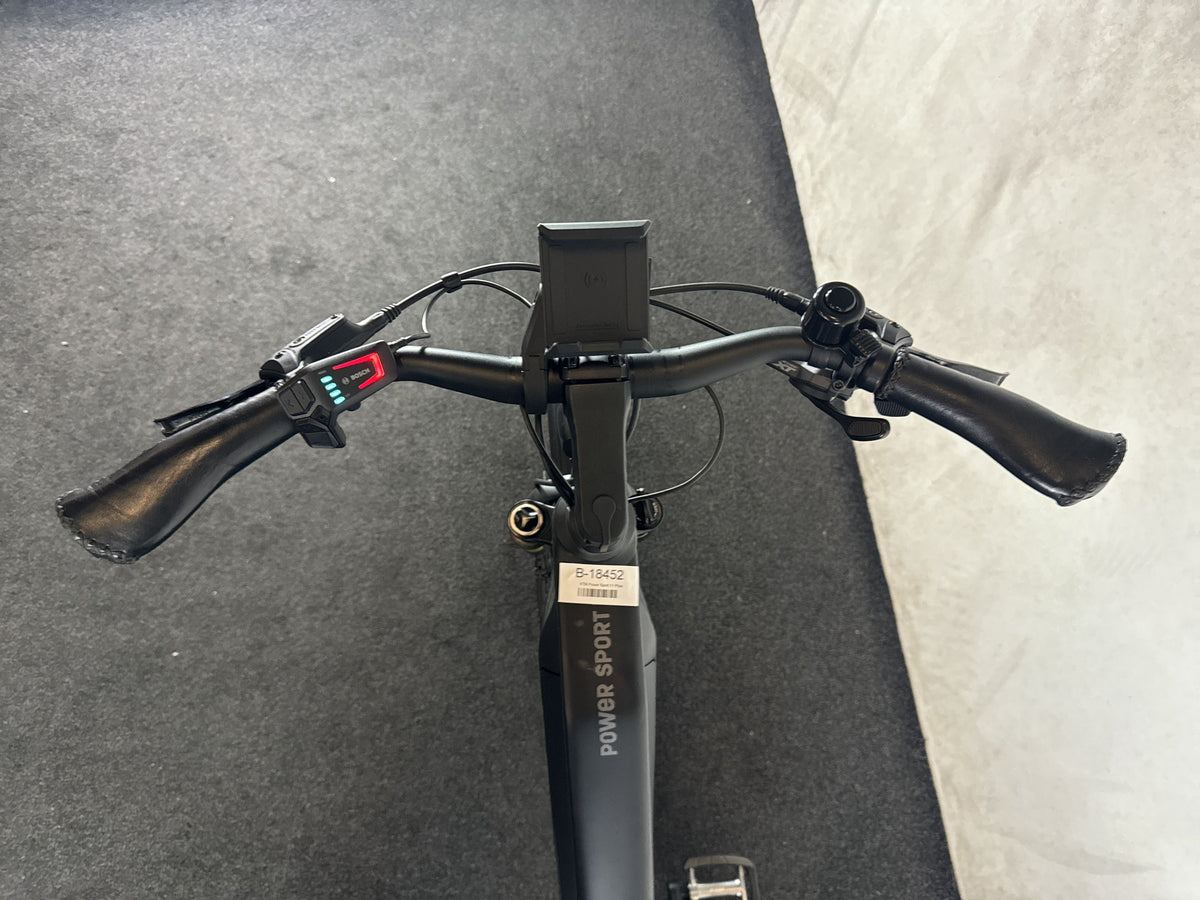 KTM Power Sport 11 Plus gebraucht – Cockpit aus Fahrersicht