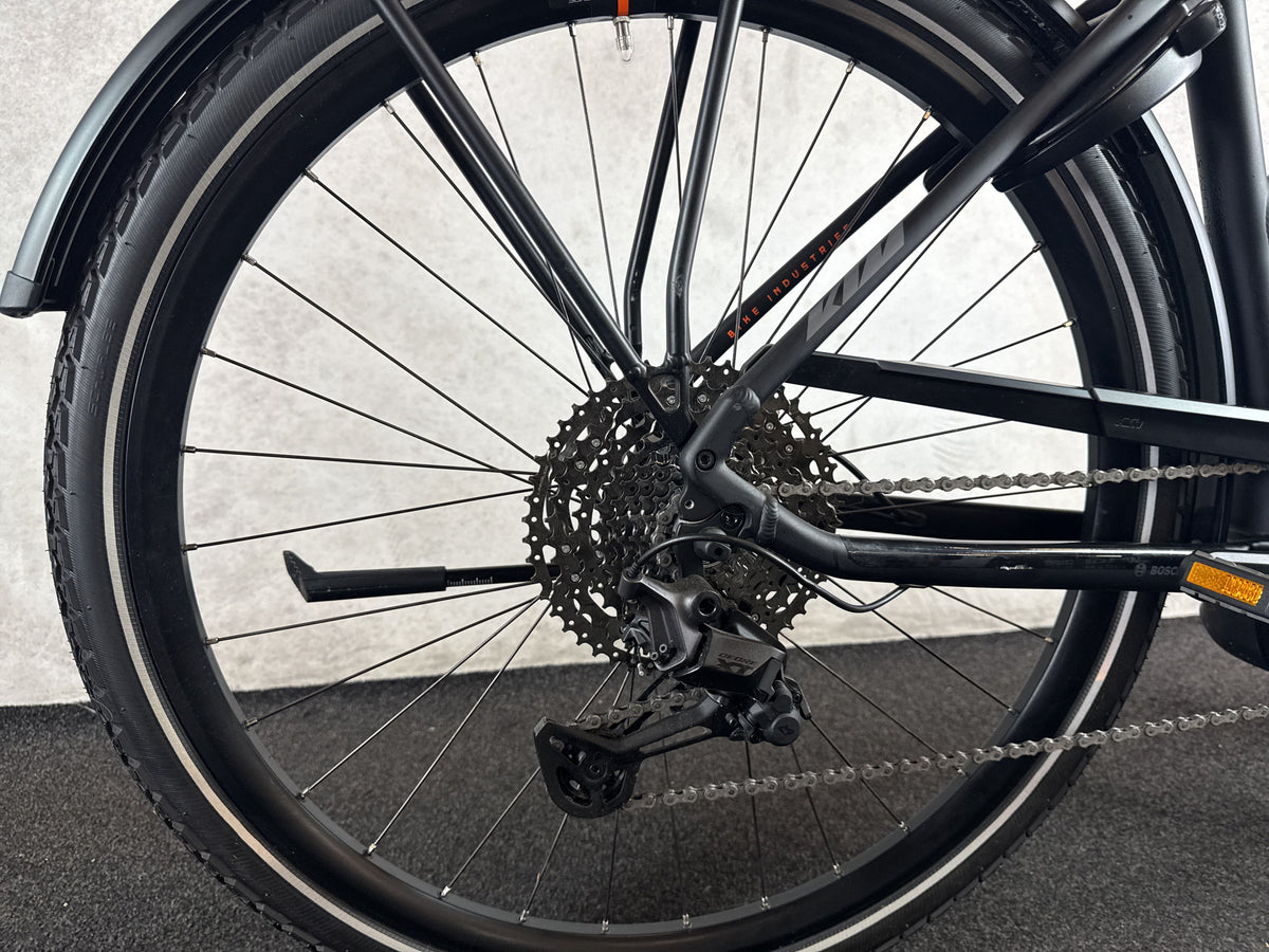 KTM Power Sport 11 Plus gebraucht – Hinterradnabe und Schaltung