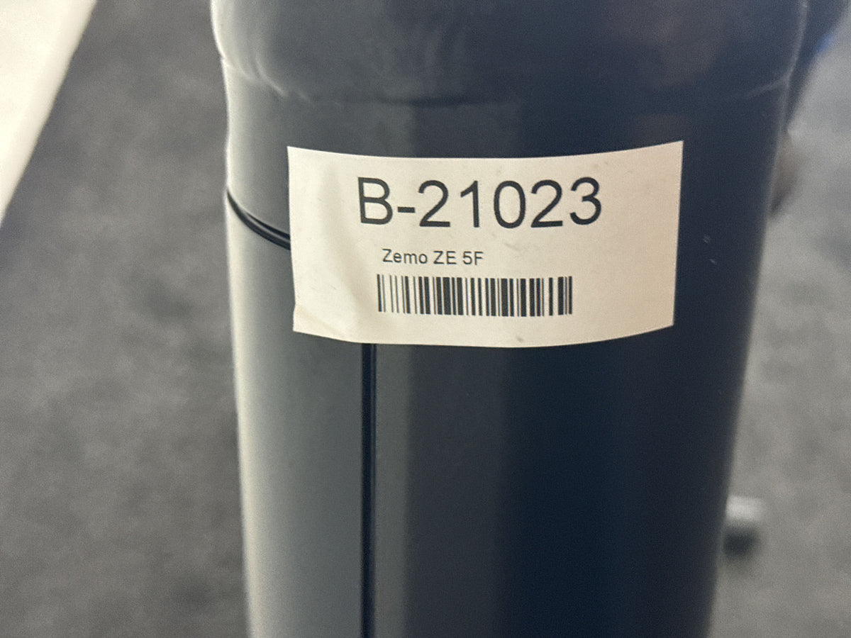 Zemo ZE 5F gebraucht – Rahmennummer-Etikett