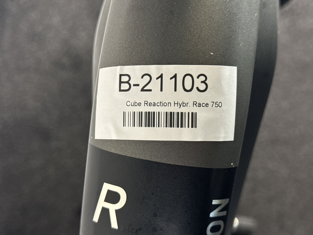 CUBE Reaction Hybrid Race 750 gebraucht – Rahmennummer-Etikett