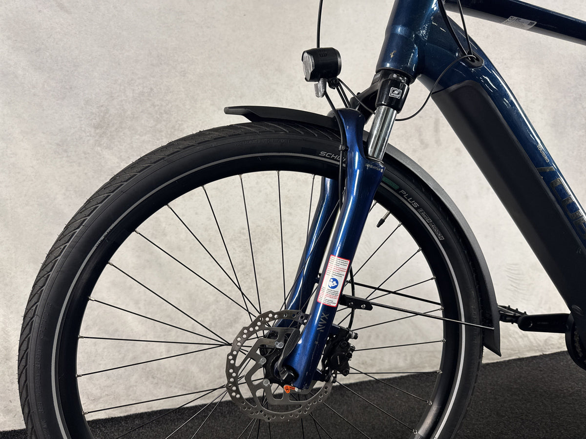 CUBE Touring Hybrid ONE 625 gebraucht – Vorderrad und Gabel
