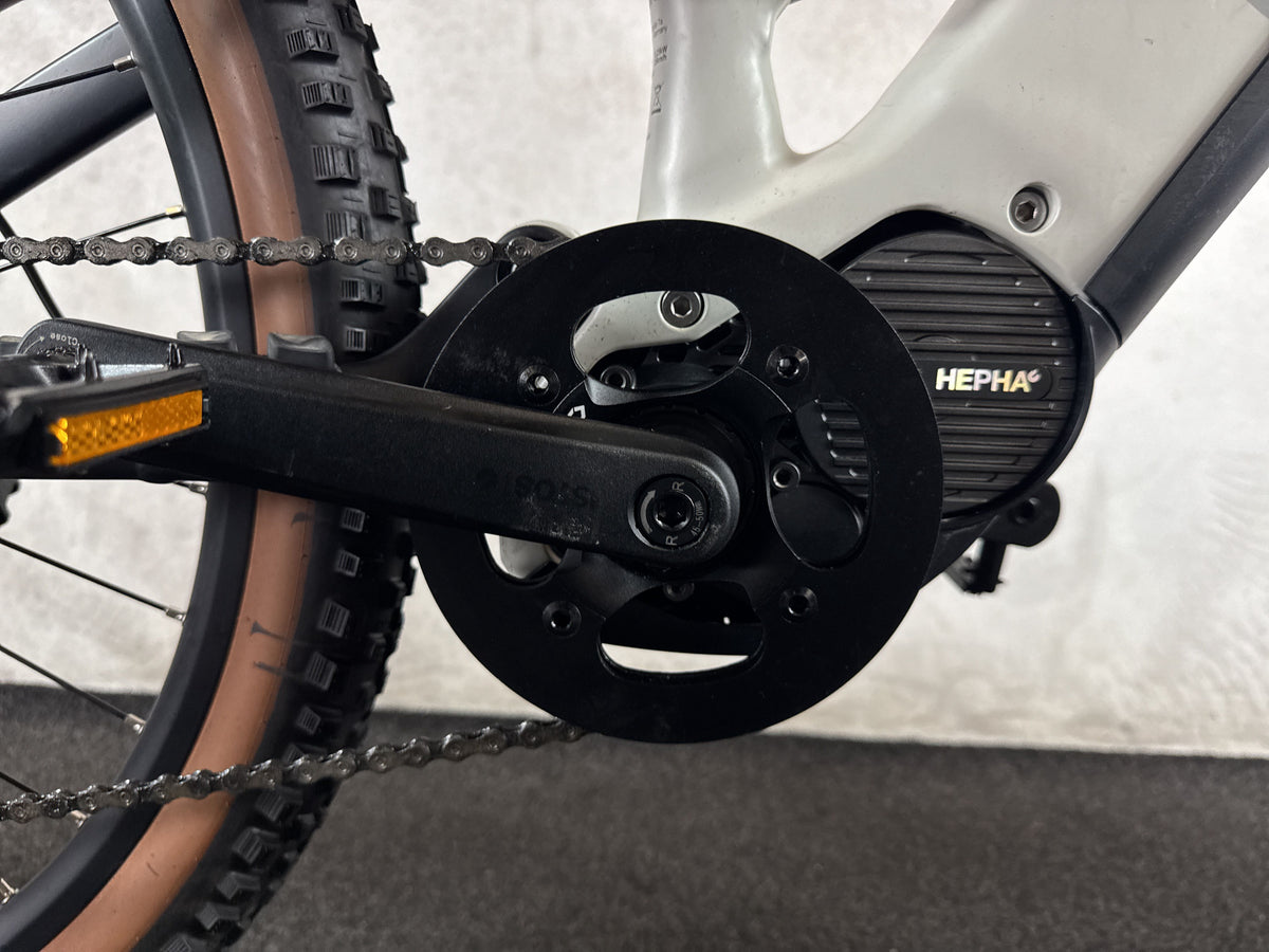 HEPHA All Mountain 7 Alloy Performance gebraucht – Motor von rechts