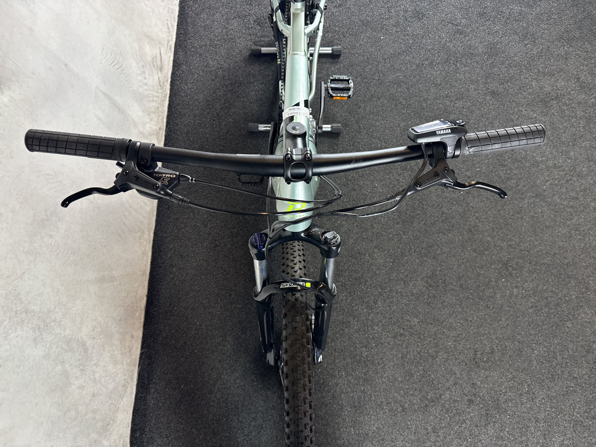Raymon HardRay E 5.0 gebraucht – Cockpit von vorne