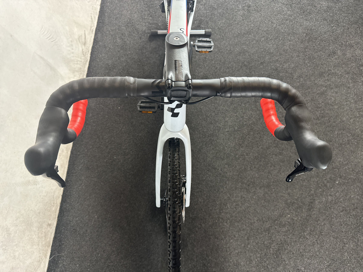 CUBE Cross Race C:62 SLX gebraucht – Cockpit von vorne