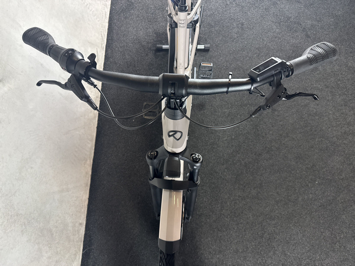 Kalkhoff Image 5+ Move gebraucht – Cockpit von vorne