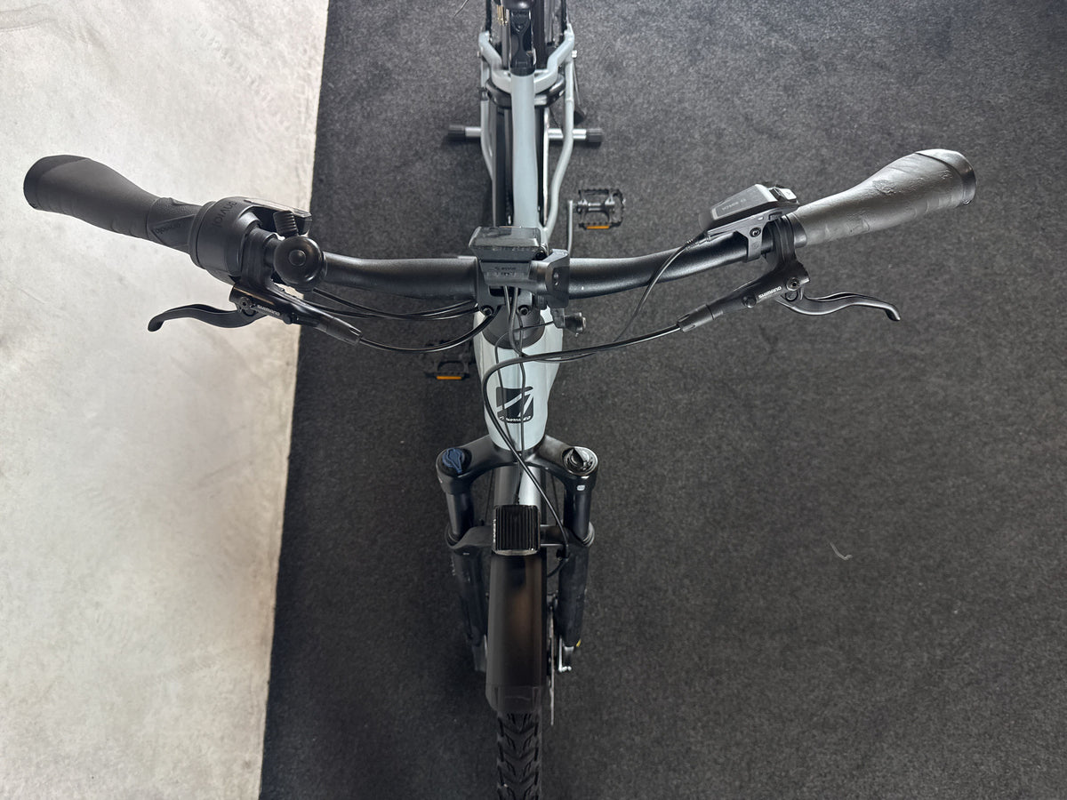 Advanced Trekking Pro Wave gebraucht – Cockpit von vorne