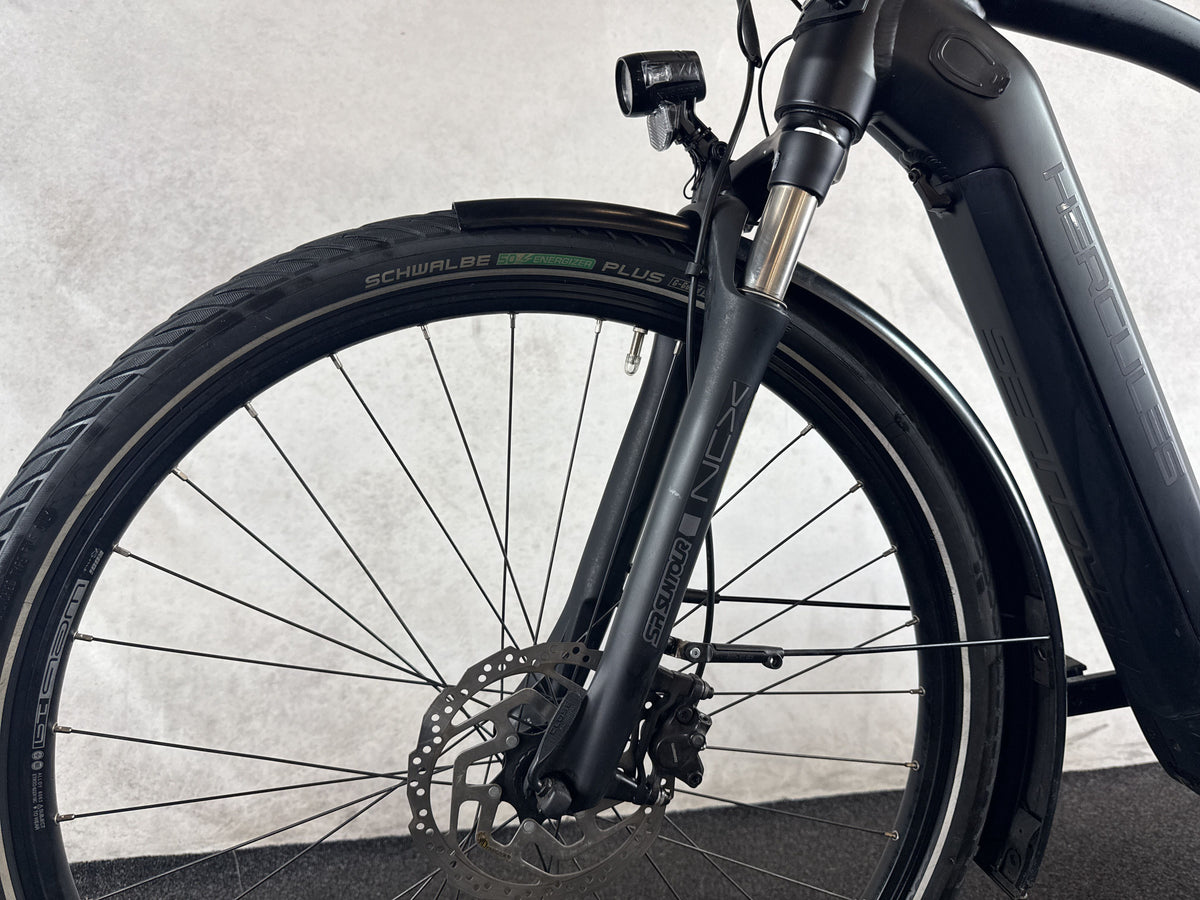 Hercules Futura Comp gebraucht – Vorderrad und Gabel