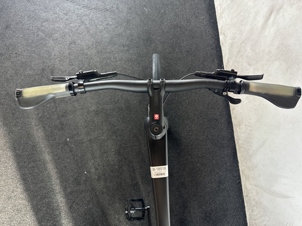 Trek FX Sport 5 gebraucht – Cockpit aus Fahrersicht