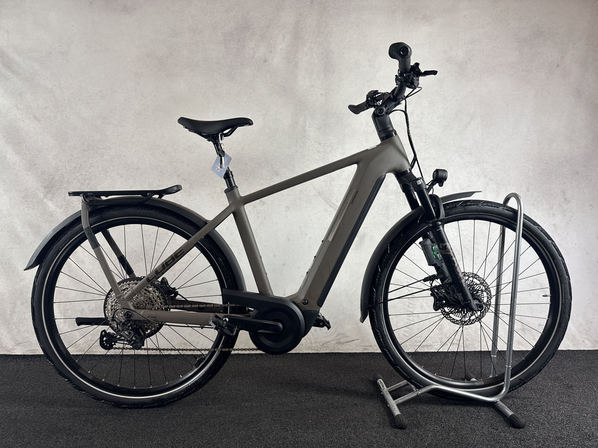 CUBE Kathmandu Hybrid EXC 800 gebraucht – Seitenansicht rechts