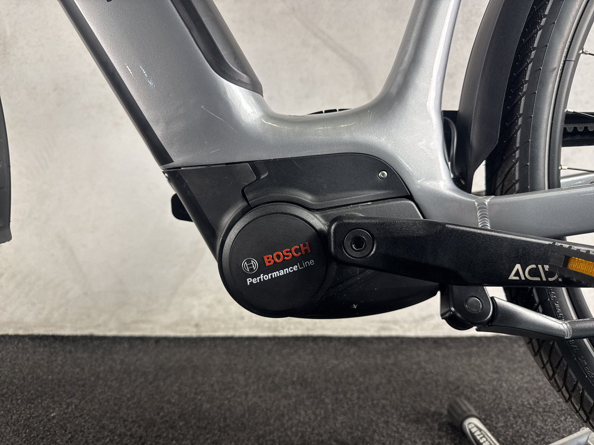 Cube Supreme Hybrid 625 gebraucht – Motor von links