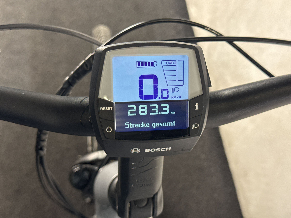 Cube Supreme Hybrid 625 gebraucht – Display