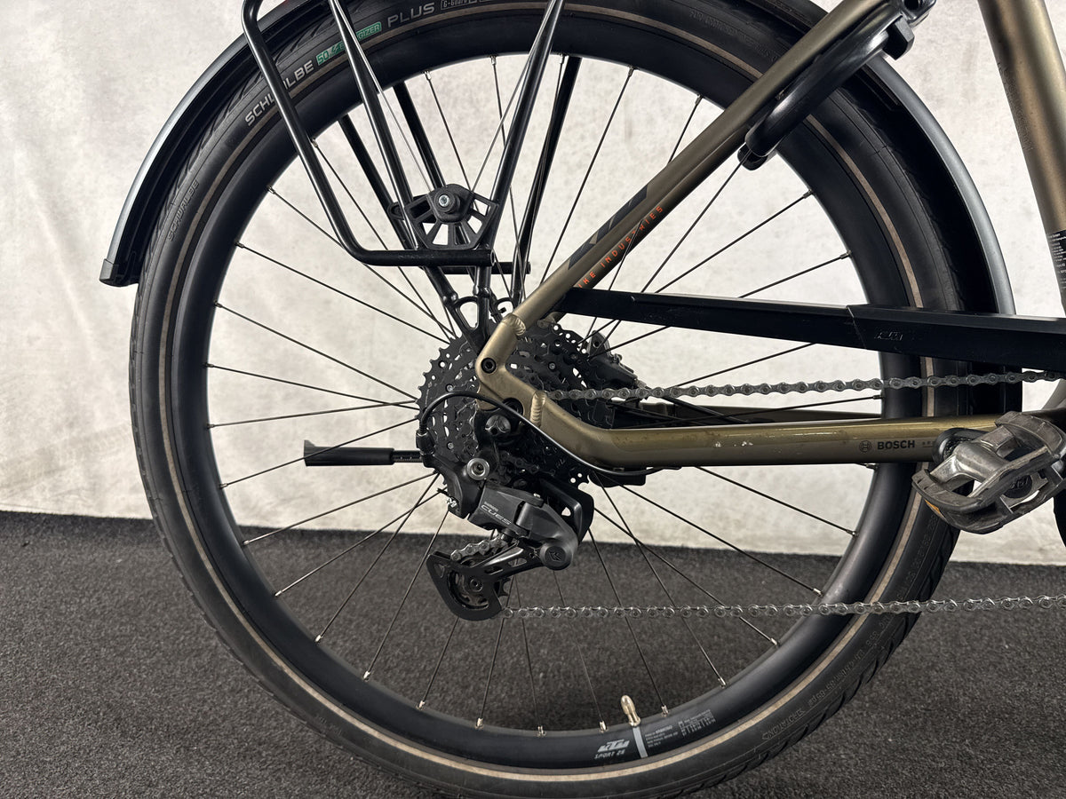 KTM Macina Tour P510 gebraucht – Hinterradnabe und Schaltung