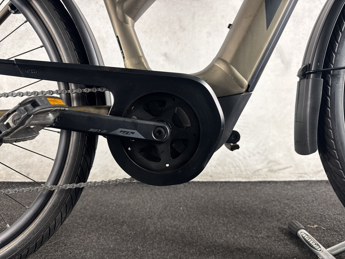 KTM Macina Tour P510 gebraucht – Motor von rechts