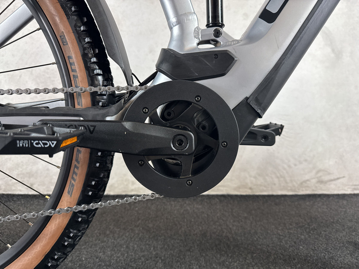 CUBE Stereo Hybrid 120 Race 750 gebraucht – Motor von rechts