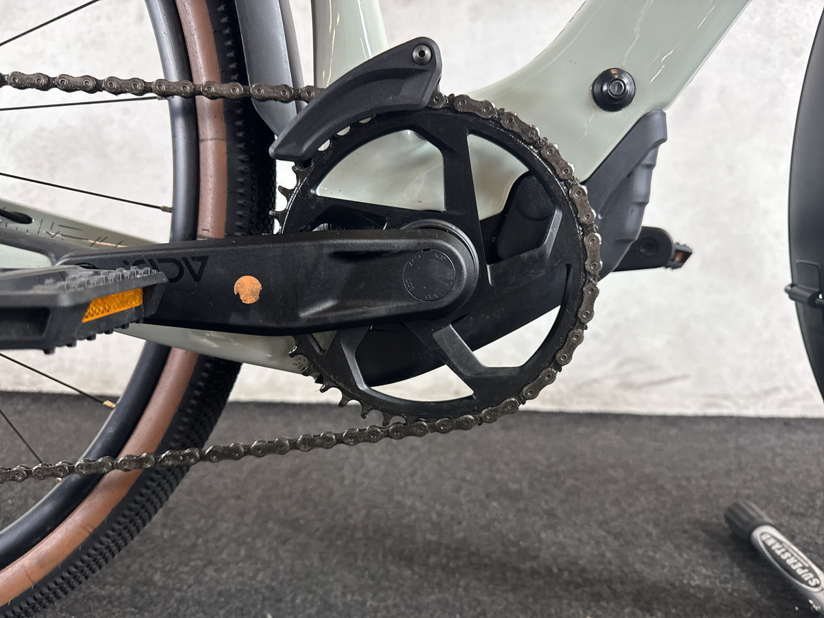 CUBE Nuroad Hybrid C:62 Race 400x FE gebraucht – Motor von rechts