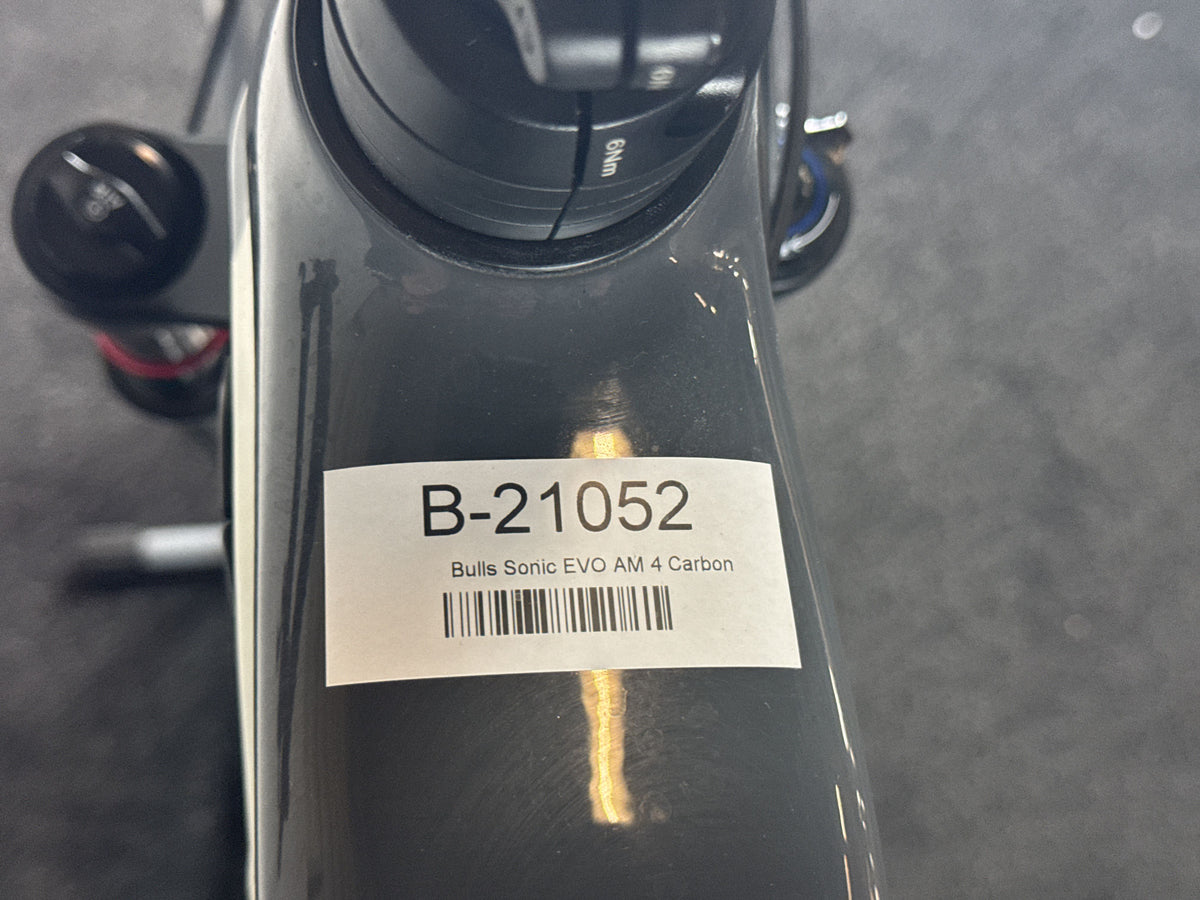 Bulls Sonic EVO AM 4 Carbon 29/27,5 gebraucht – Rahmennummer-Etikett