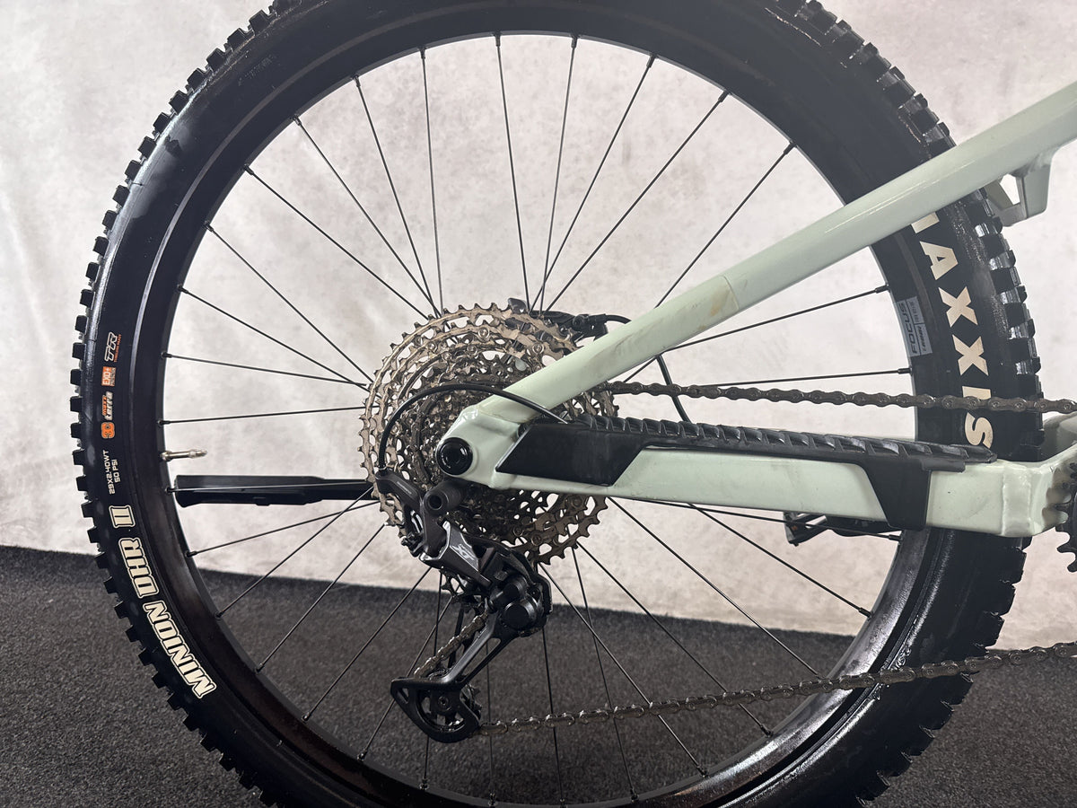 Focus Jam 6.9 gebraucht – Hinterradnabe und Schaltung