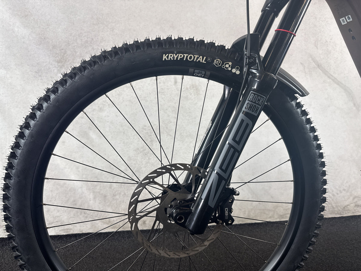 Haibike Hybe CF 9 gebraucht – Vorderrad und Gabel