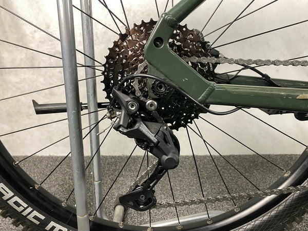 KTM Macina Team 793