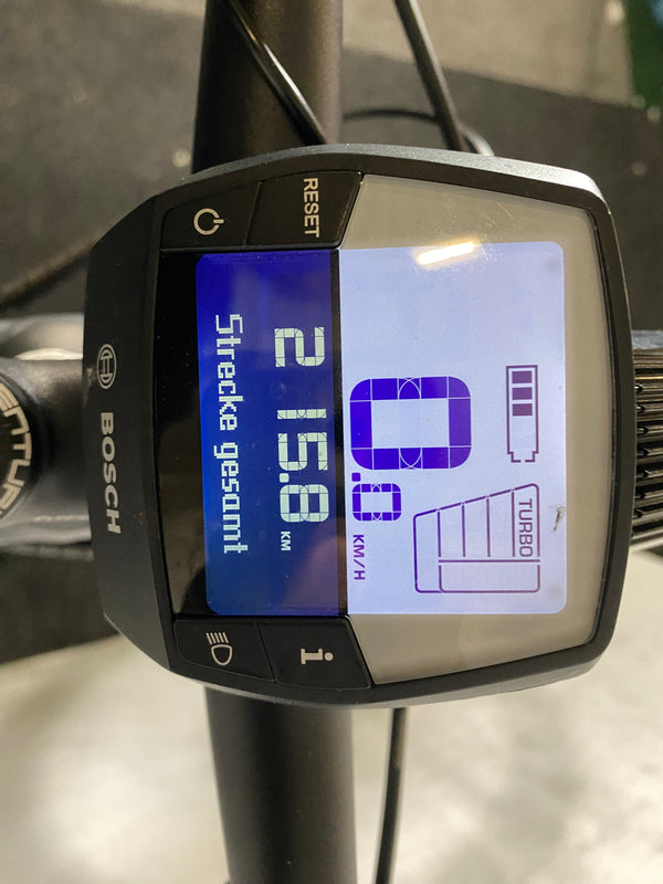 Centurion Backfire R860i