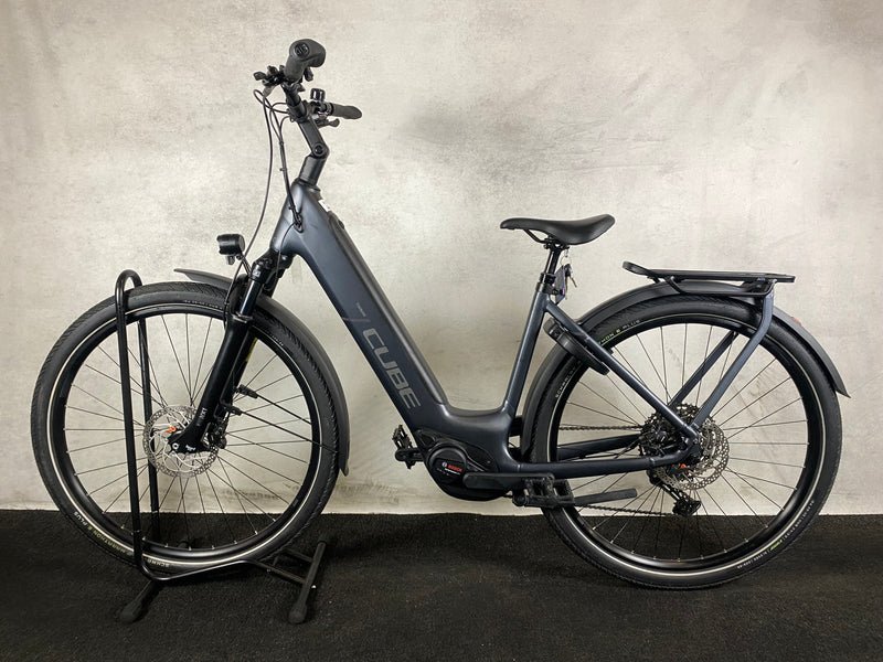 Cube Touring Hybrid Pro