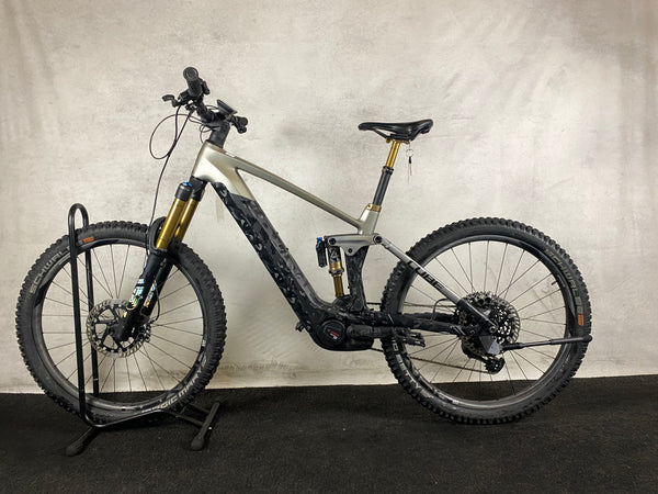 Cube Stereo Hybrid 160 HPC 160 SLT