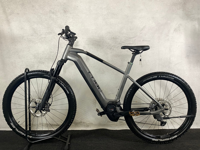 Cube Reaction Hybrid SLT 750