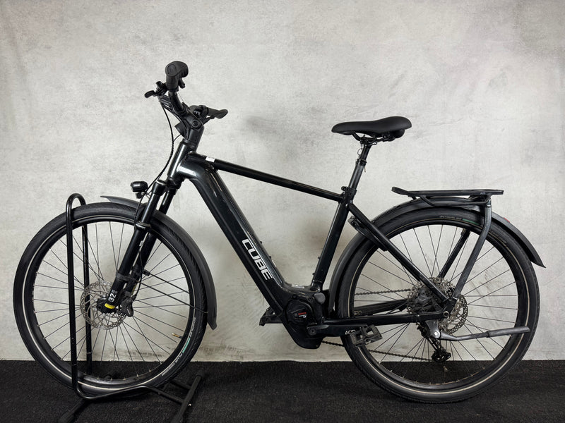 Cube Kathmandu Hybrid EXC 750 28'