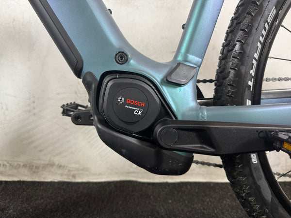 Cube Reaction Hybrid Pro 800