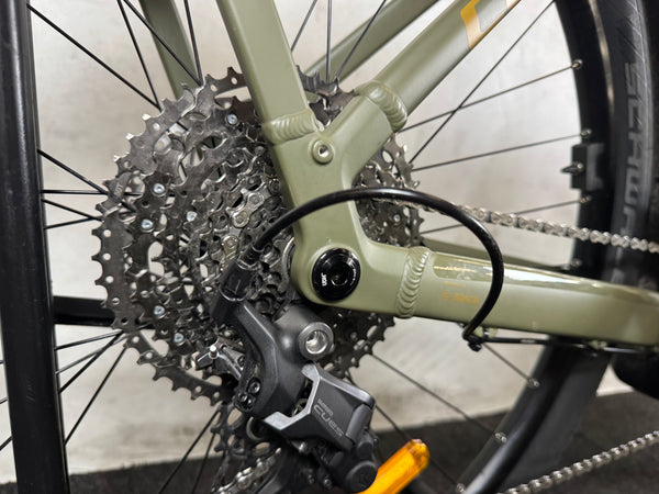 Cube Kathmandu Hybrid Pro 800