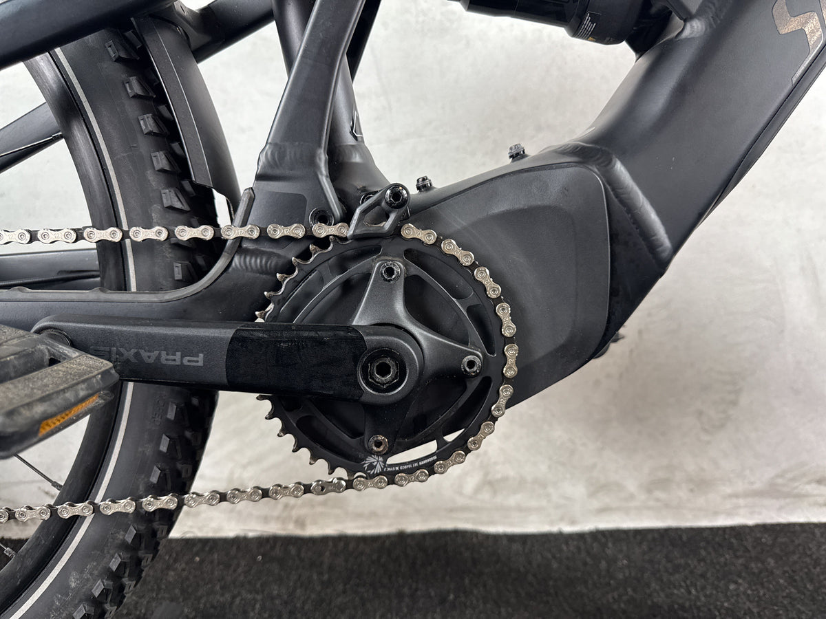 Bifoco — motor_rechts