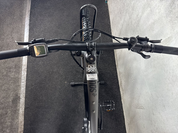 Ghost E-Square Cross Essential B AL