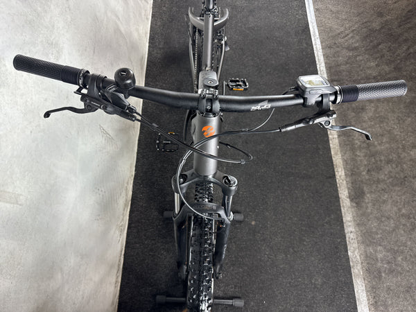 Ghost E-Square Cross Essential B AL