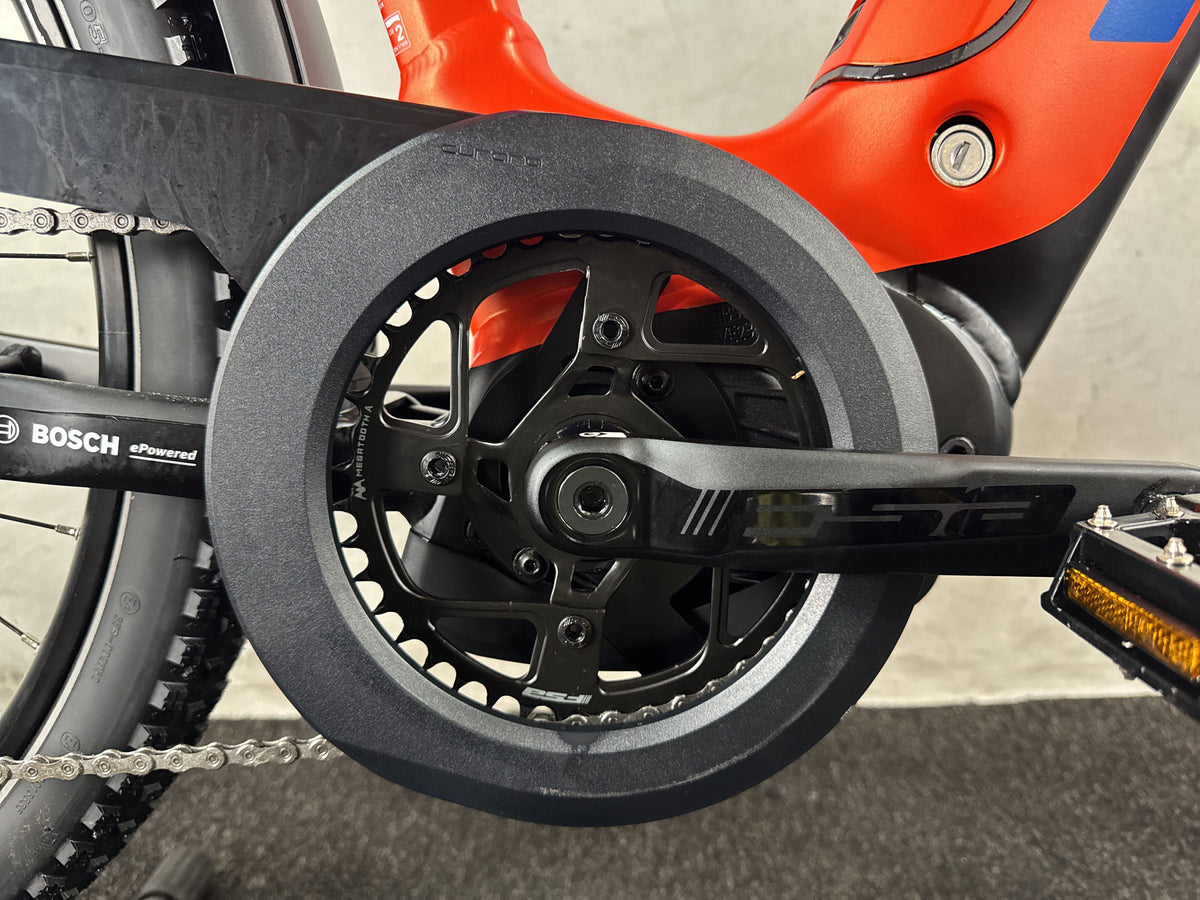 Bifoco — motor_rechts