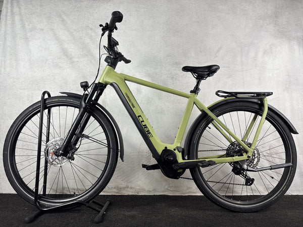Cube Kathmandu Hybrid SLX 750
