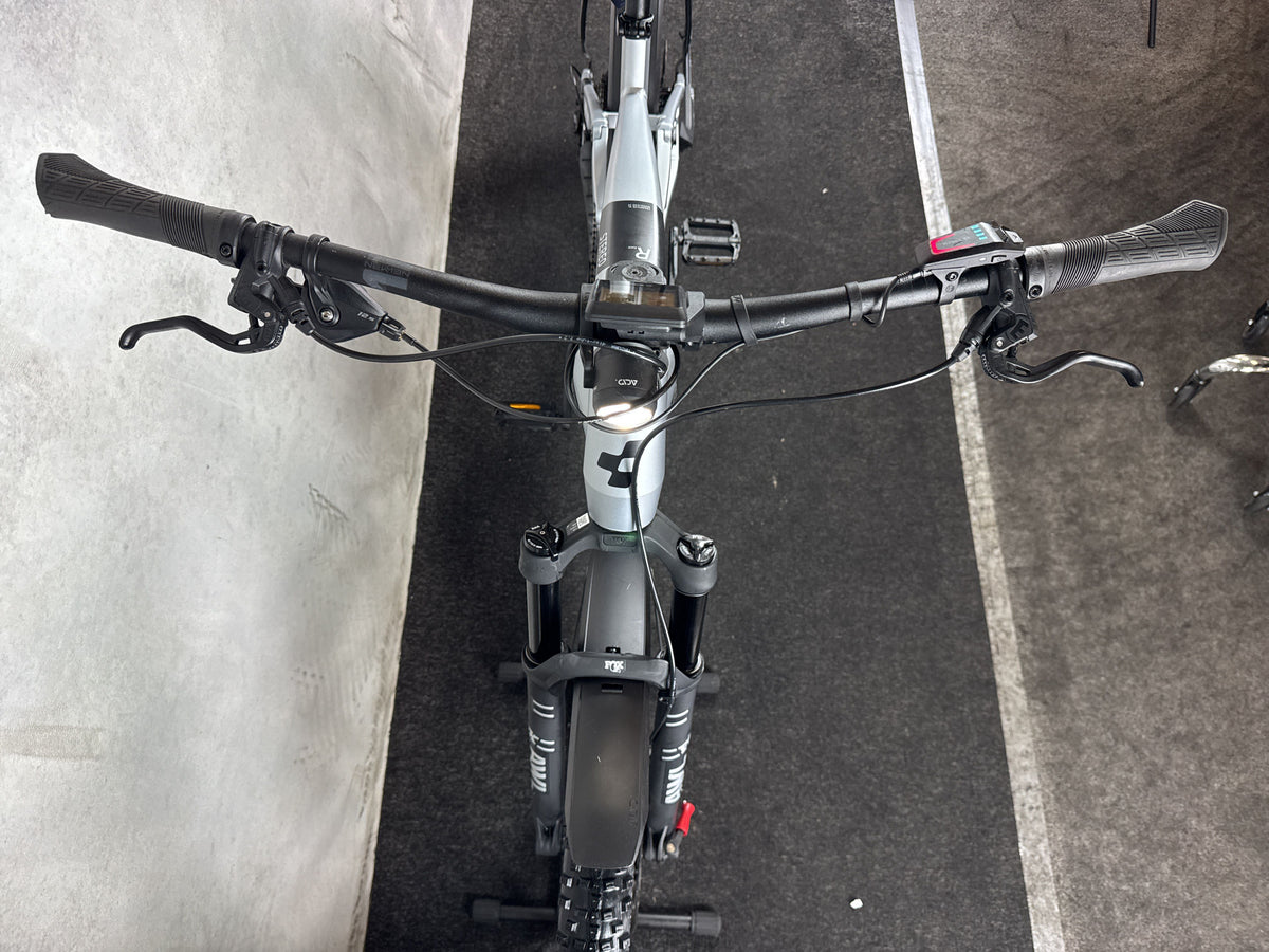 Bifoco — cockpit_von_vorne