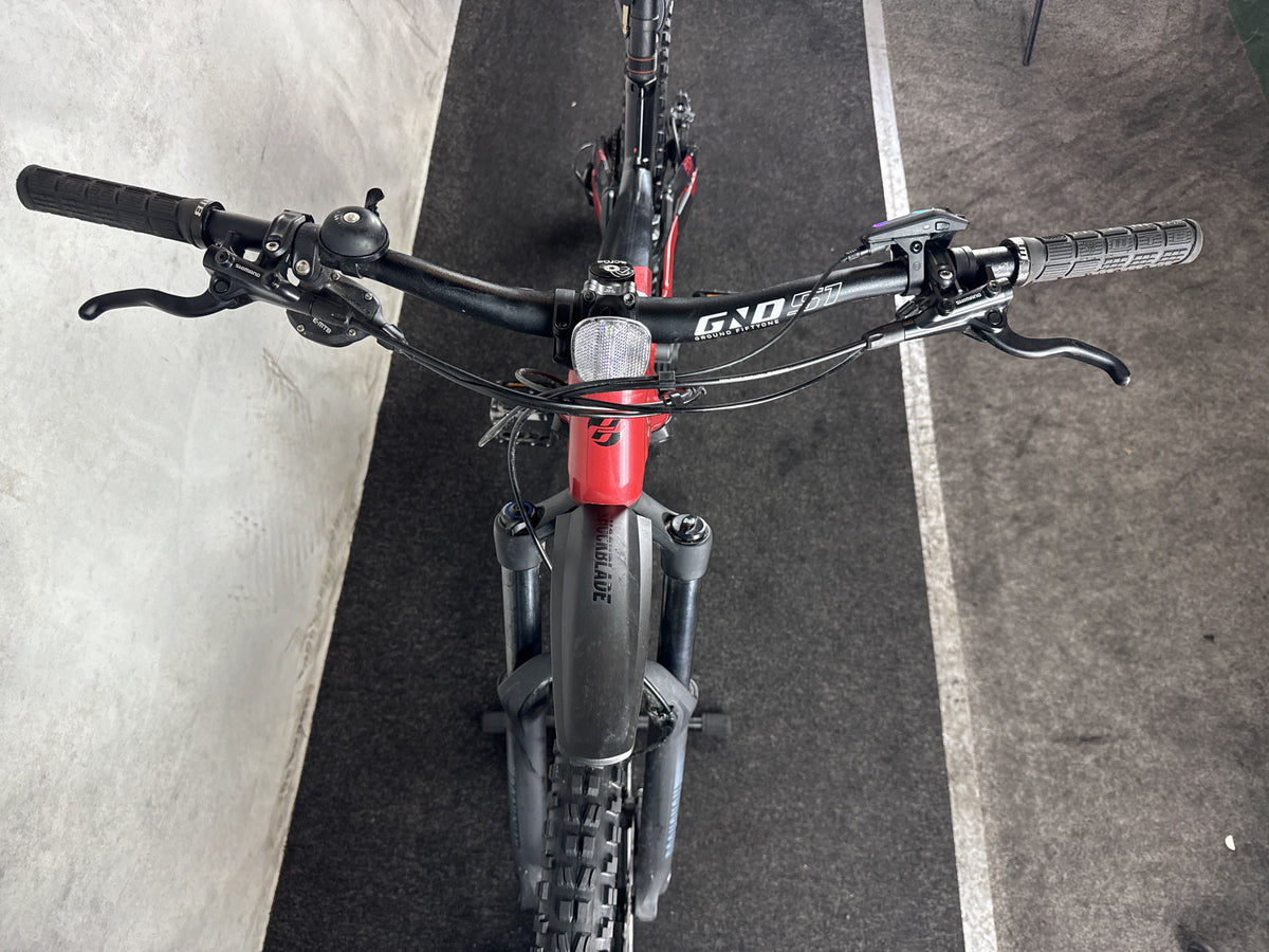 Bifoco — cockpit_von_vorne