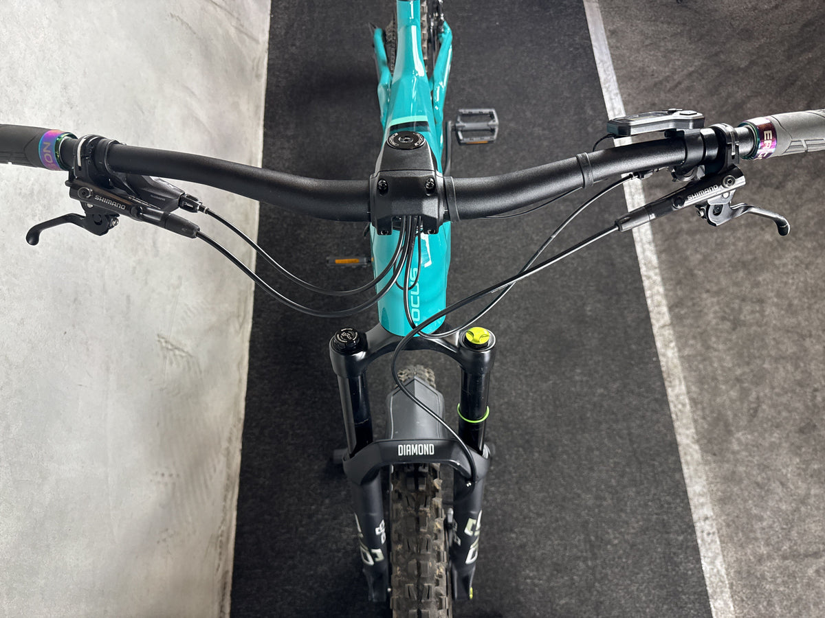 Bifoco — cockpit_von_vorne