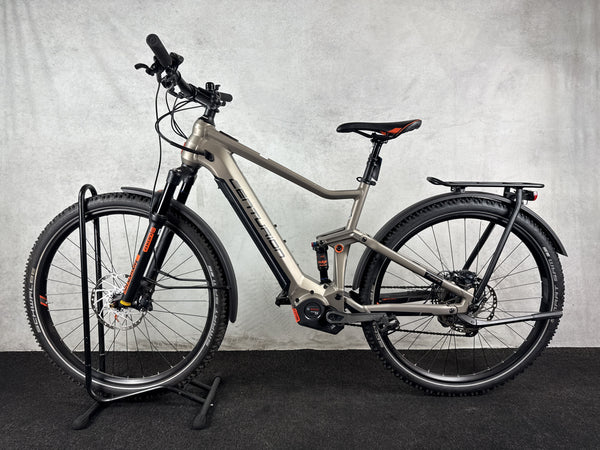 Centurion Lhasa R2600i EQ
