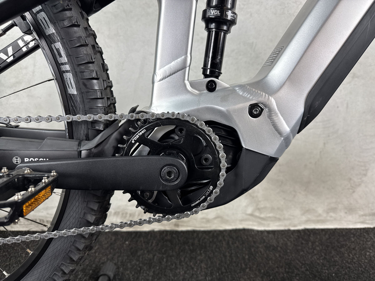 Bifoco — motor_rechts