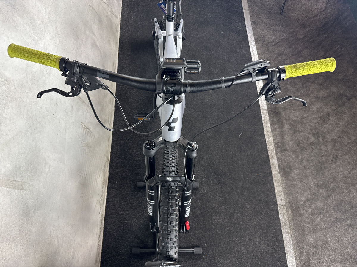 Bifoco — cockpit_von_vorne