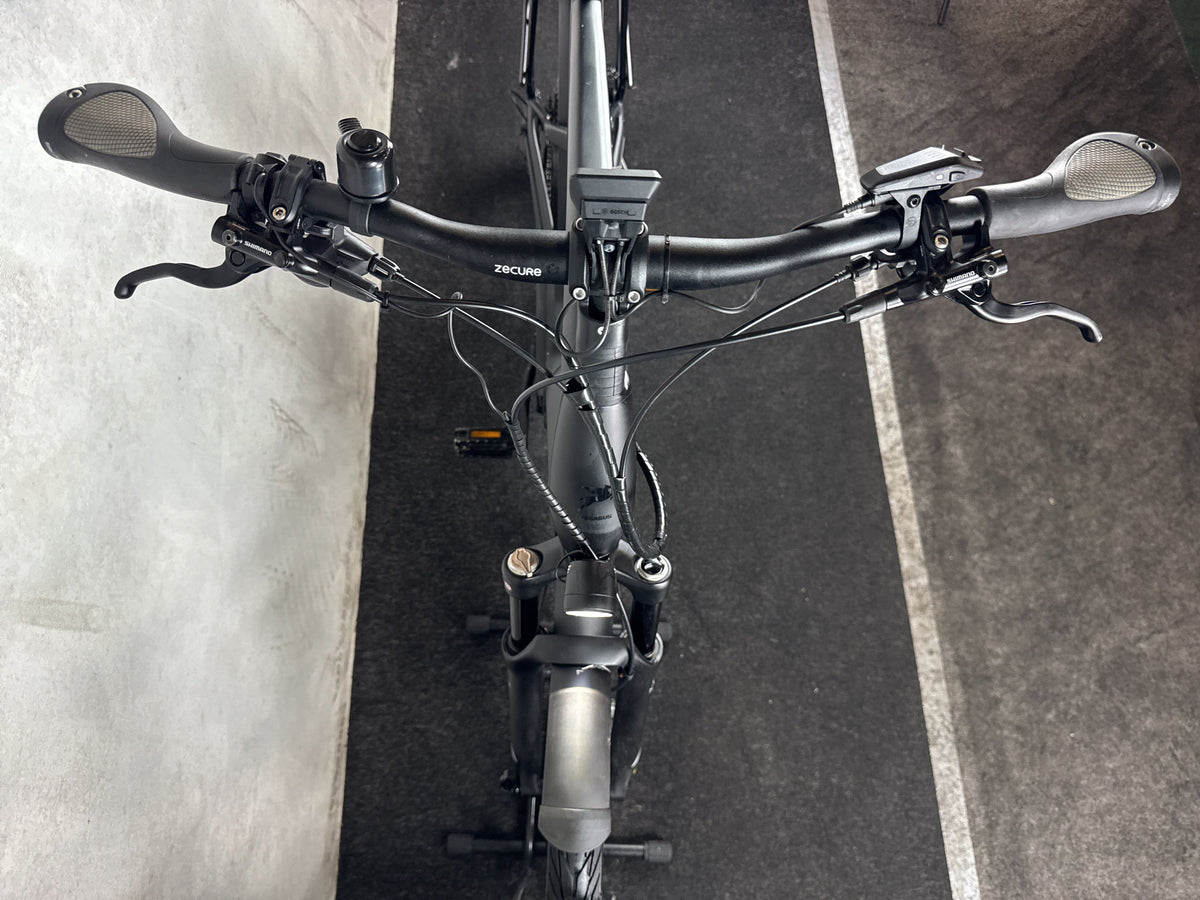 Bifoco — cockpit_von_vorne