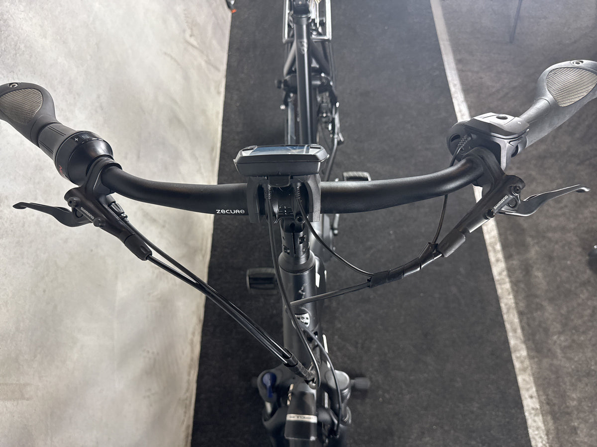 Bifoco — cockpit_von_vorne
