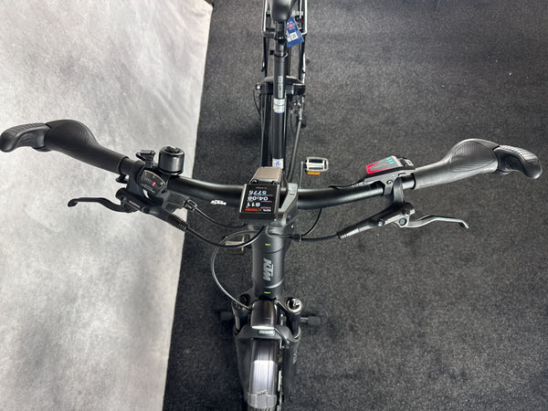 KTM Cento 10 Plus
