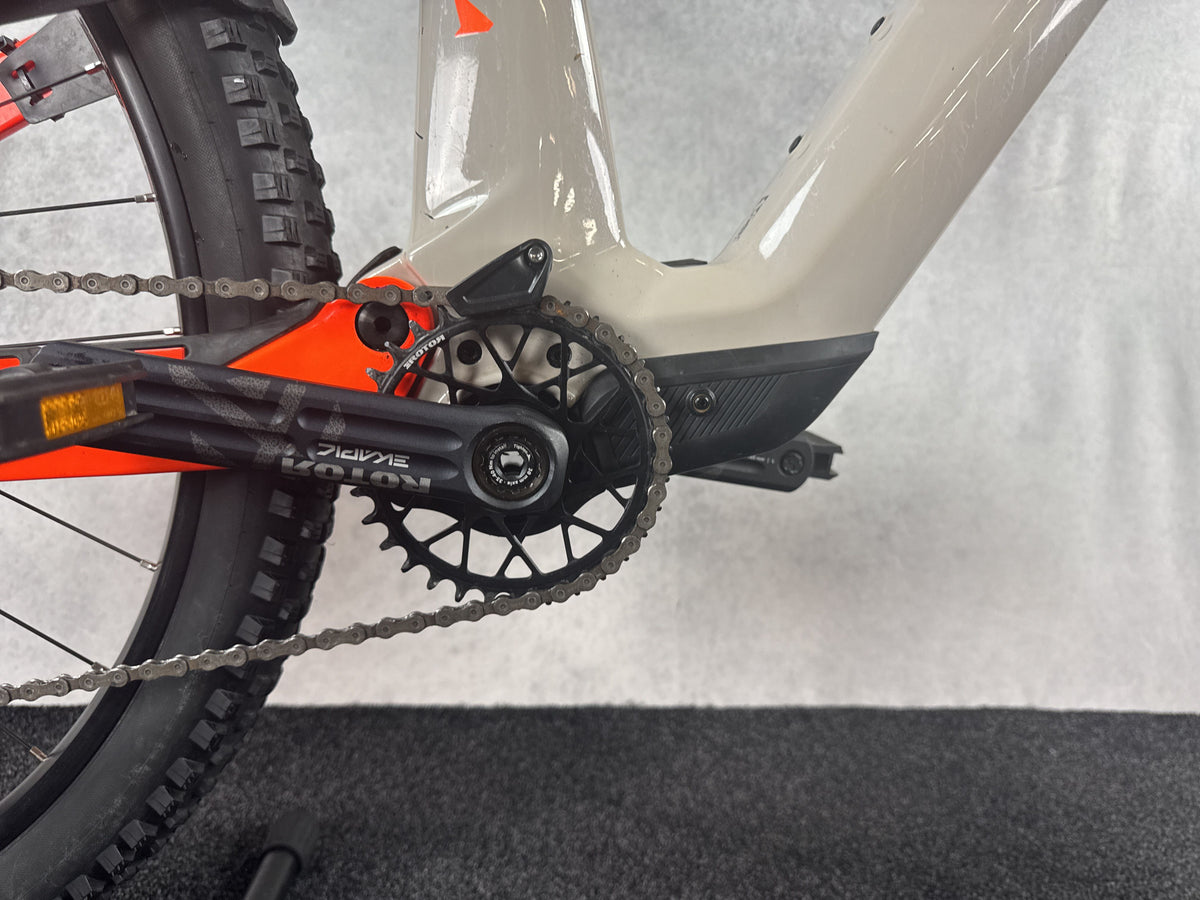 Bifoco — motor_rechts